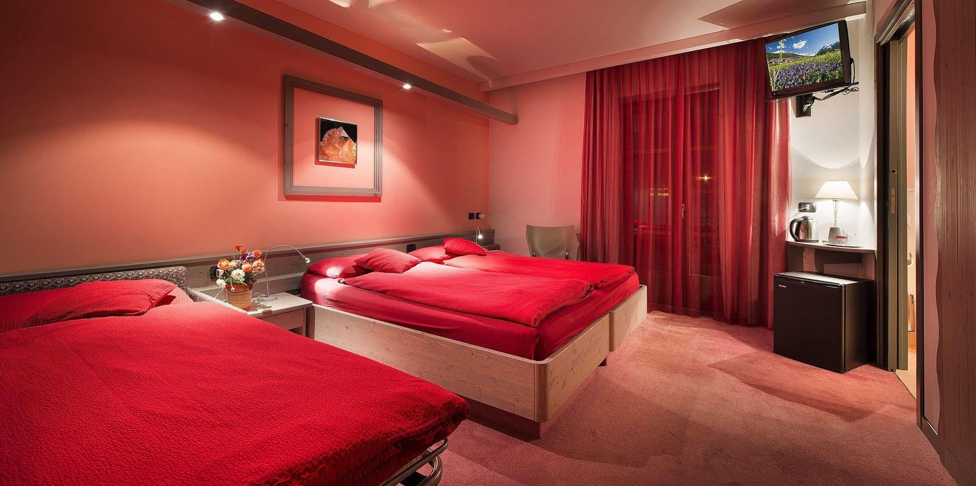 ליביניו Hotel Marzia מראה חיצוני תמונה