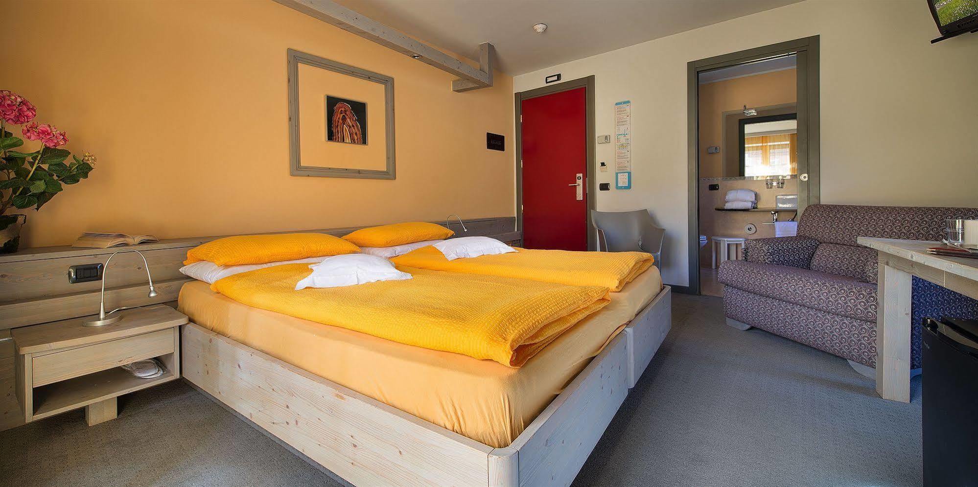 ליביניו Hotel Marzia מראה חיצוני תמונה
