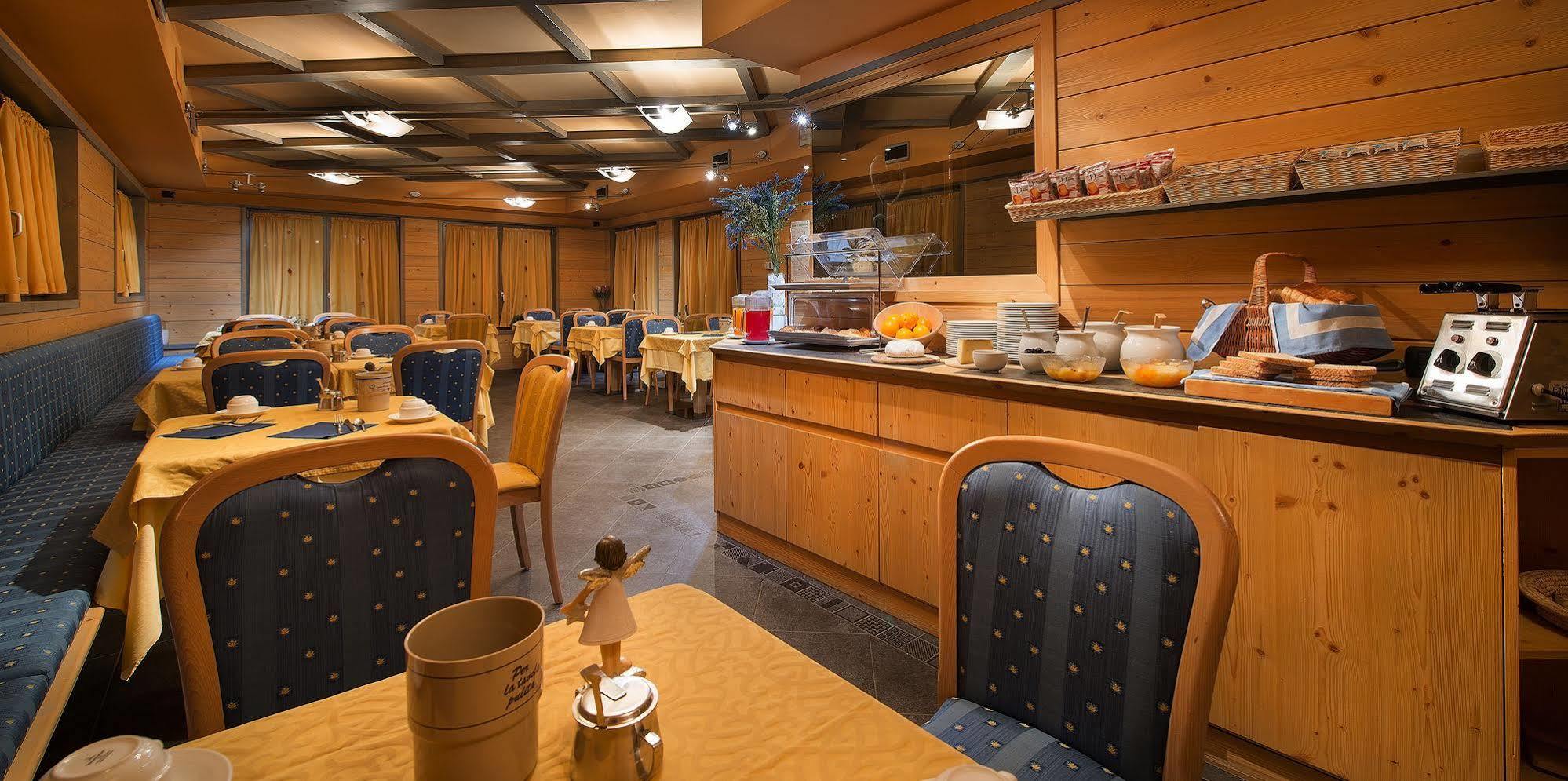ליביניו Hotel Marzia מראה חיצוני תמונה